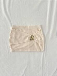 Soleia 新款优雅度假针织低腰金属贝壳装饰迷你裙，休闲度假、海滩、婚礼宾客、毕业典礼、早午餐等场合皆宜，也适合圣帕特里克节、春假、复活节、音乐节等场合，尽显波西米亚热带风情。 - 米色 - 查看 5