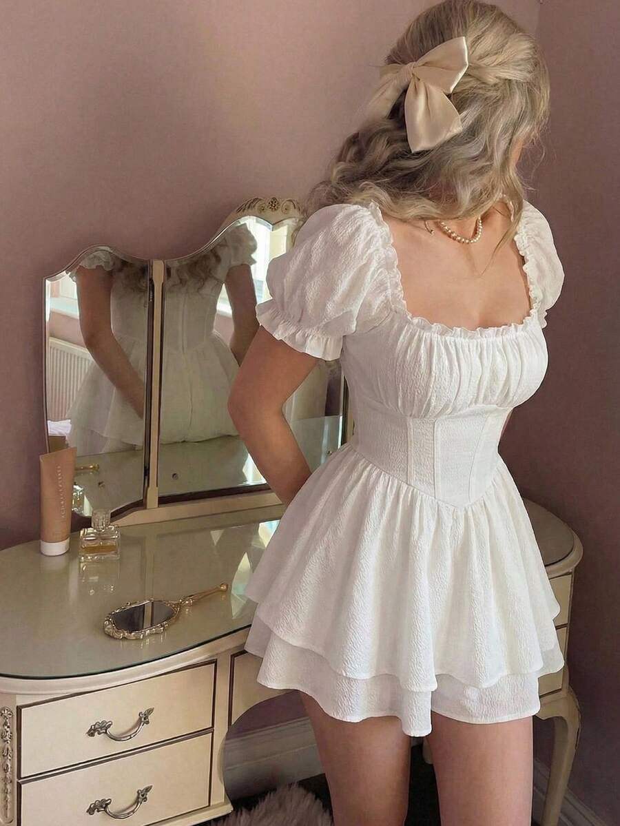 SHEIN MOD Bộ đồ liền thân váy xếp nếp viền ren ngực nhún bèo tay lửng màu trắng viền kép váy liền thân - trắng - Xem 1