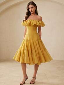 Aveloria Rosie 黄色露肩连衣裙，层叠荷叶边露肩领口，3D立体剪裁多层褶皱设计，浪漫优雅风格，轻盈透气的面料，适合夏季派对、海滩度假和伴娘婚礼，收腰设计，飘逸雪纺面料。主要特点：露肩连衣裙、荷叶边下摆、3D立体剪裁、收腰设计、夏季度假野餐。 - 黃色 - 查看 4