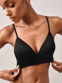 Veilyse Seamless Knit Wireless Padded Comfort Push Up Sports Bra - Black - View 9