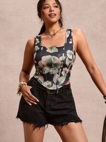 SHEIN VCAY 大码印花方领无袖T恤 - 黑色 - 查看 7