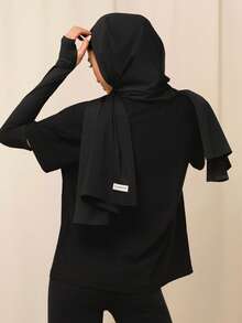 GLOWMODE Hijab deportivo de secado rápido y multiusos de la marca Reem Modest, para uso diario, casual, gimnasio y entrenamiento - Negro - Ver 2