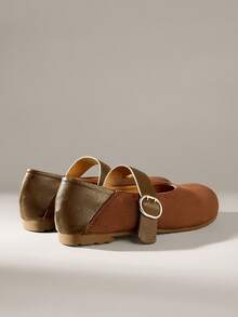 Solecia 女士搭扣设计休闲百搭平底鞋 - 棕色 - 查看 4