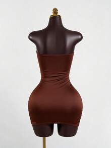 SaltGleam SaltGleam Vestido tubo ajustado de unicolor minimalista con diseño retorcido y hueco, estilo sexy para vacaciones en la playa - Marrón - Ver 2