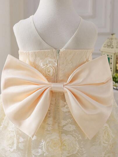 SHEIN Glamorique Kids Baby Girls' Princess Dress, Apricot 3D Floral Organza Satin Dress With Bow Back, Flower Girl Dress For Wedding, Birthday Party, Anniversary