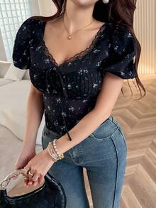 Feyla 女士碎花蕾丝边饰花瓣袖时尚衬衫 - 彩色 - 查看 5