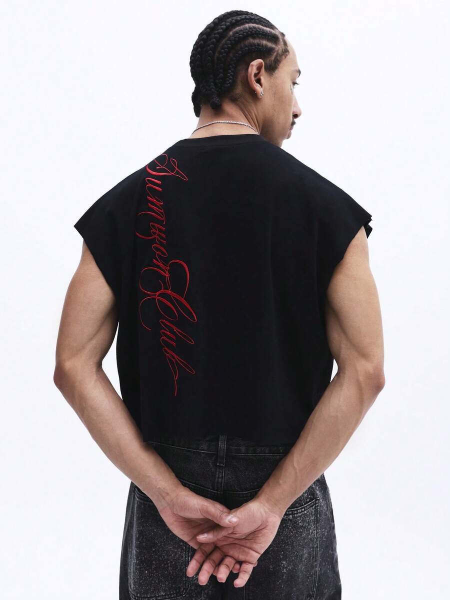 SUMWON 男士黑色纯棉背心，前后印有红色草书字体，无袖图案T恤 - 黑色 - 查看 1