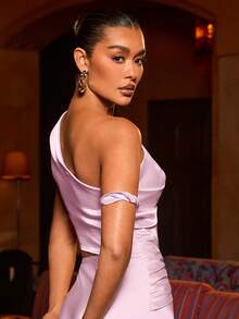 L'Amorae Women One Shoulder Cropped Satin Twisted Sleeve Top - Pink - View 2