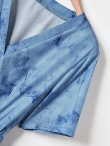 Rusticease Women's Casual Vacation Style Tie-Dye Print V-Neck Short Sleeve Cinched Waist Waist Midi Dress - Blue - View 4