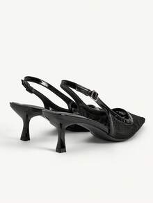 CUCCOO CHICEST 蕾丝花卉优雅尖头高跟凉鞋，新中国风，适合追求时尚的女性，非常适合日常通勤、约会或搭配旗袍/连衣裙出席轻宴会、婚宴、春季新娘鞋等场合。 - 黑色 - 查看 5