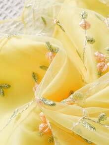 女婴优雅甜美浅黄色刺绣网纱连衣裙，搭配罗纹针织荷叶边荷叶袖上衣和腰带，适合休闲、度假、优雅场合、聚会等，可爱又时尚。 - 黃色 - 查看 6