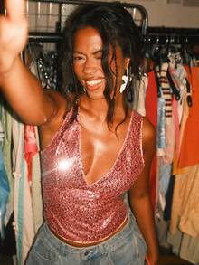 Athîral Women's Sequin V-Neck Cropped Top, Fashionable For Party In Summer - Pink - View 1