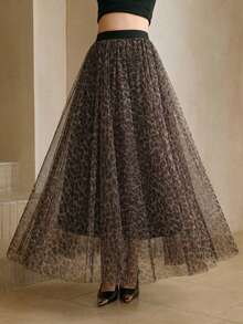 GlowEve CURVE 加大码女式网纱豹纹数码印花弹力腰双层网纱3D豹纹设计优雅约会晚礼服，秋季豹纹印花 - 彩色 - 查看 3