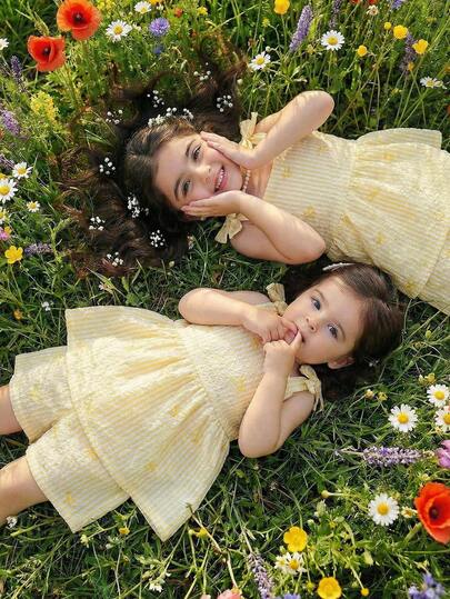 Souflis Souflis 2pcs Baby Girl Toddler/Newborn 0-3Y Casual Everyday Cute Vacation Striped Bow Decor Camisole Top + Shorts Set, Spring/Summer