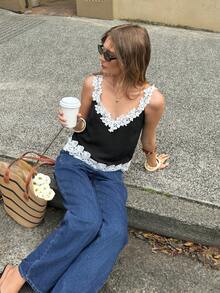 SHEIN Frenchy Women's Contrast Lace Loose Fashion Camisole For Vacation - Black and White - View 5