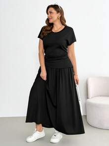 Shapeblank Plus-Size Women's Summer Black 2 Piece Set,Smart Casual Vacation Short-Sleeved Pleated Top And Elastic Waist Long Skirt,Comfortable Elegant Dress - Black - View 6