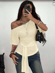 Coolane 女士春夏街头风休闲基础日常穿搭Y2K极简主义不对称系带下摆T恤，夏季假日 - 杏色 - 查看 2