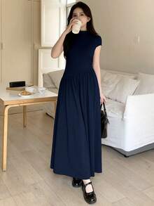 少女藏蓝色针织圆领短袖休闲修身A字连衣裙 - 藏蓝色 - 查看 6
