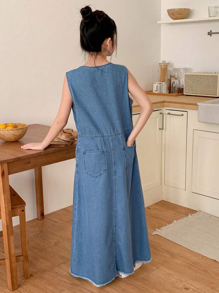 Tween Girls Sleeveless Denim Dress