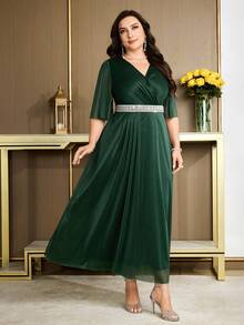 Modelyn 大码女式V领褶皱仿珍珠装饰优雅收腰派对连衣裙 - 墨綠色 - 查看 7