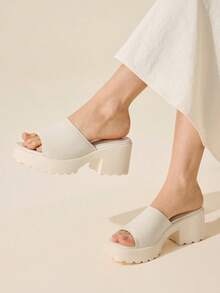 CUCCOO BASICS 女士时尚黑色布面休闲凉鞋，厚底粗跟，适合春季、春假、复活节和圣诞节穿着。 - 米白色1 - 查看 2