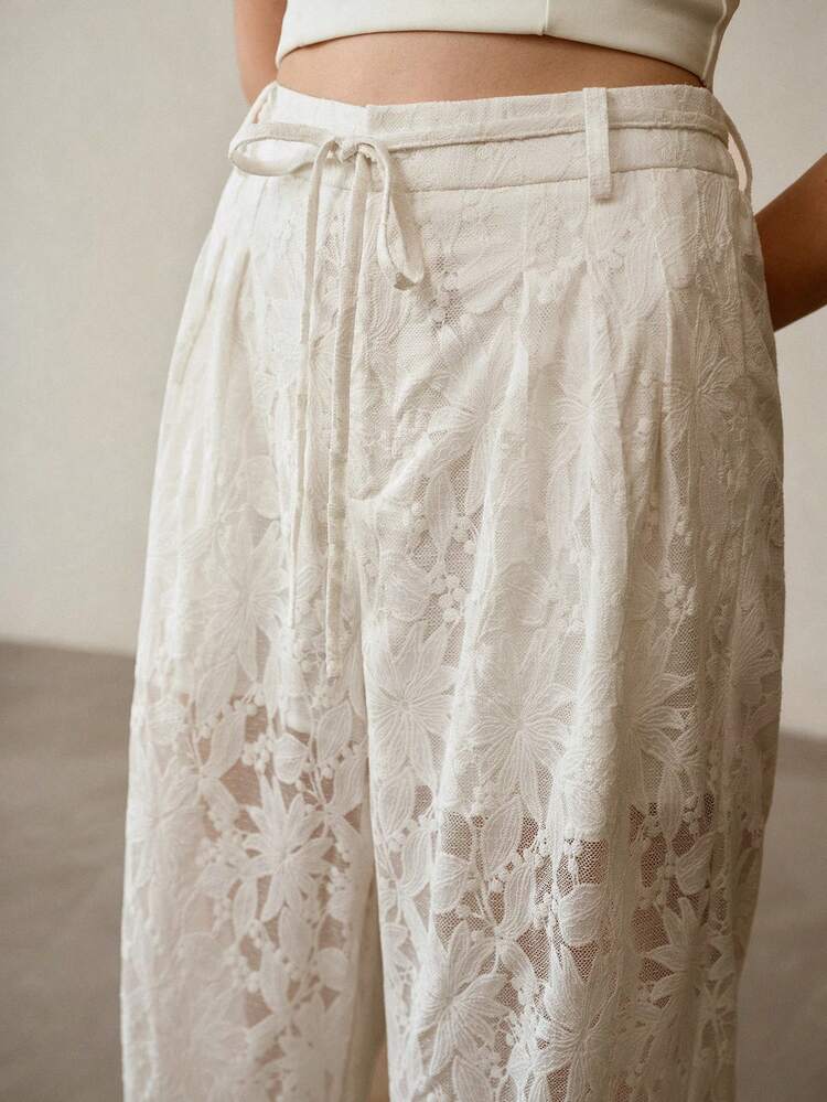WOMEN'S ELEGANT HOLLOW-OUT HIGH-WAIST FLORAL LACE STRAIGHT PANTS