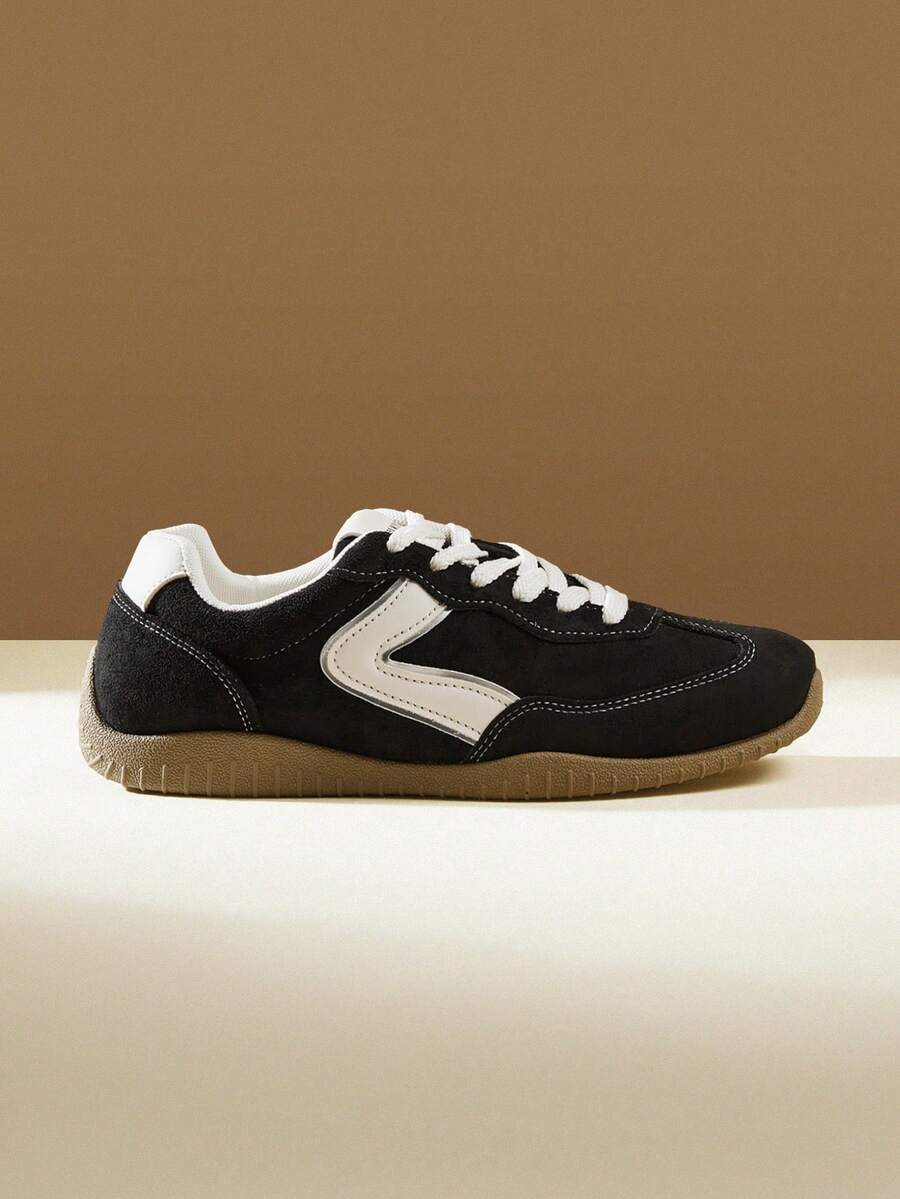 CUCCOO EASI Women's Flat-Bottomed Comfortable Casual Sneakers - Black - View 1