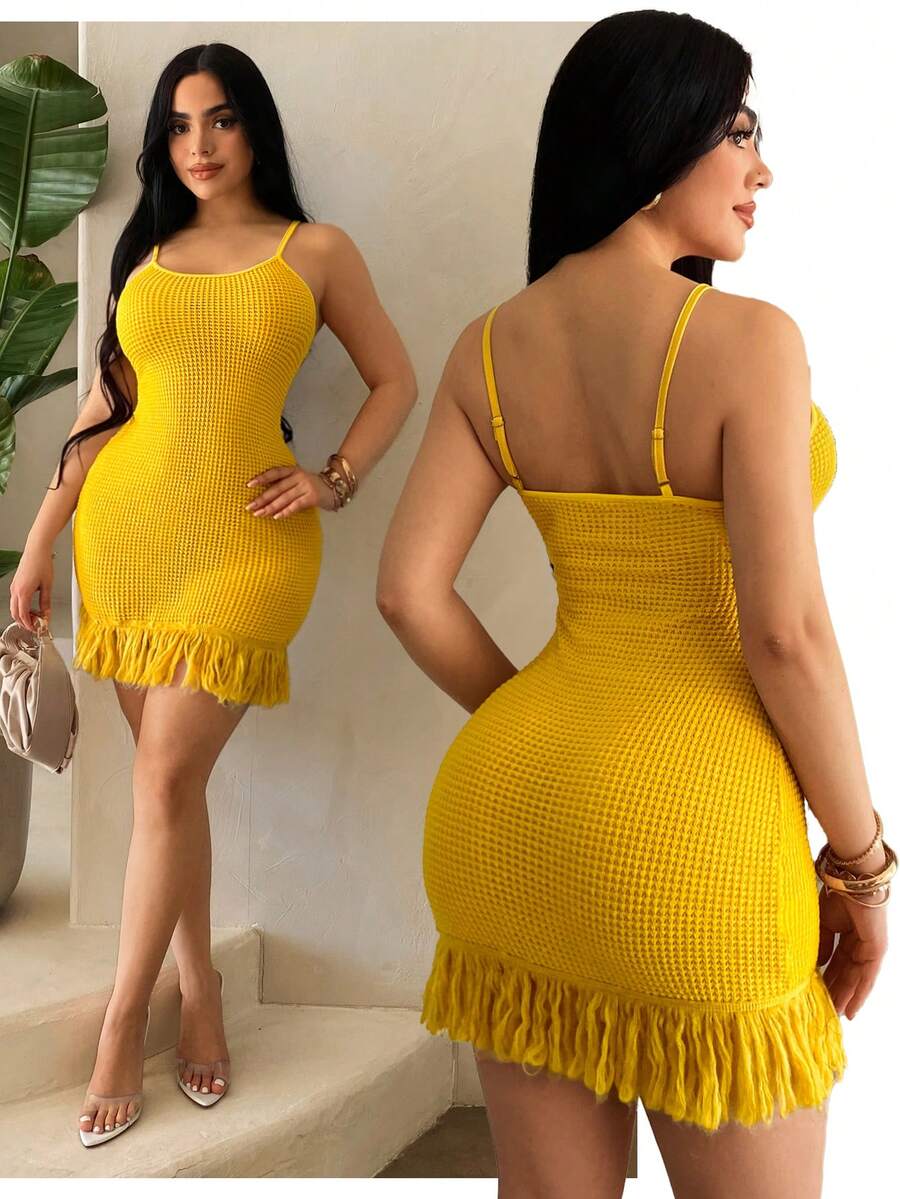 SHEIN SXY Vestido de ganchillo con flecos estilo BOHO para vacaciones en la playa - Amarillo - Ver 1