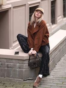 ORNATELLA 女士秋冬棕色短款修身优雅下摆和袖口条纹双排扣翻领双面羊毛大衣 - 卡其色 - 查看 2