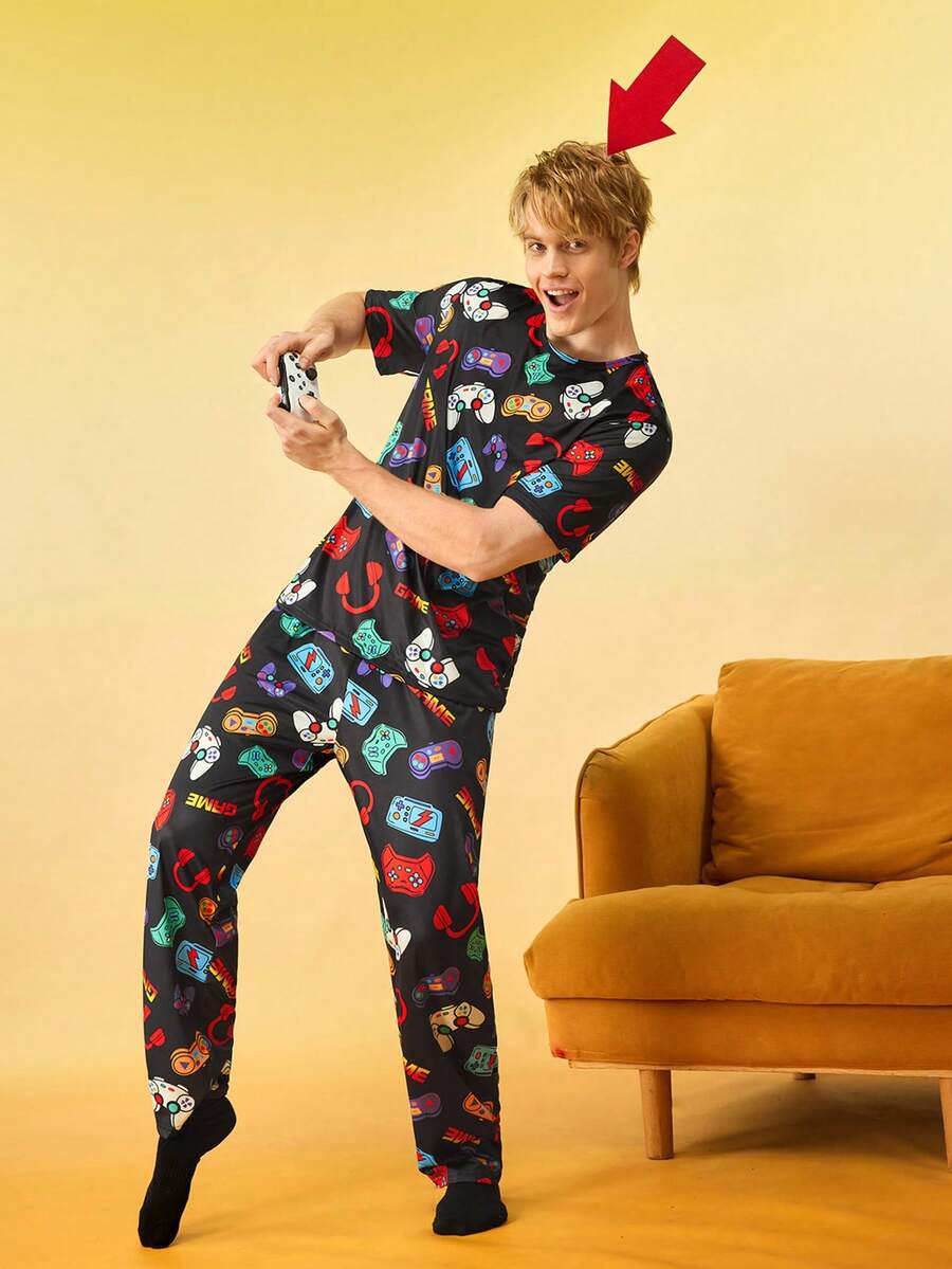 男士电子游戏印花短袖上衣和裤子睡衣套装 - 彩色 - 查看 1