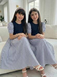 SHEIN 少女撞色蝴蝶结装饰无袖方领A字碎花连衣裙 - 藍色 - 查看 8