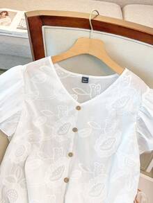 GlowEve CURVE Plus Size Women Embroidered V-Neck Ruffle Sleeve Button-Up Shirt And Shorts Casual 2-Piece Set - Multicolor - View 3