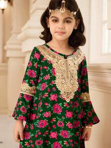 女童碎花连衣裙，金色领花，喇叭袖，金色饰边丝带 - 墨綠色 - 查看 3