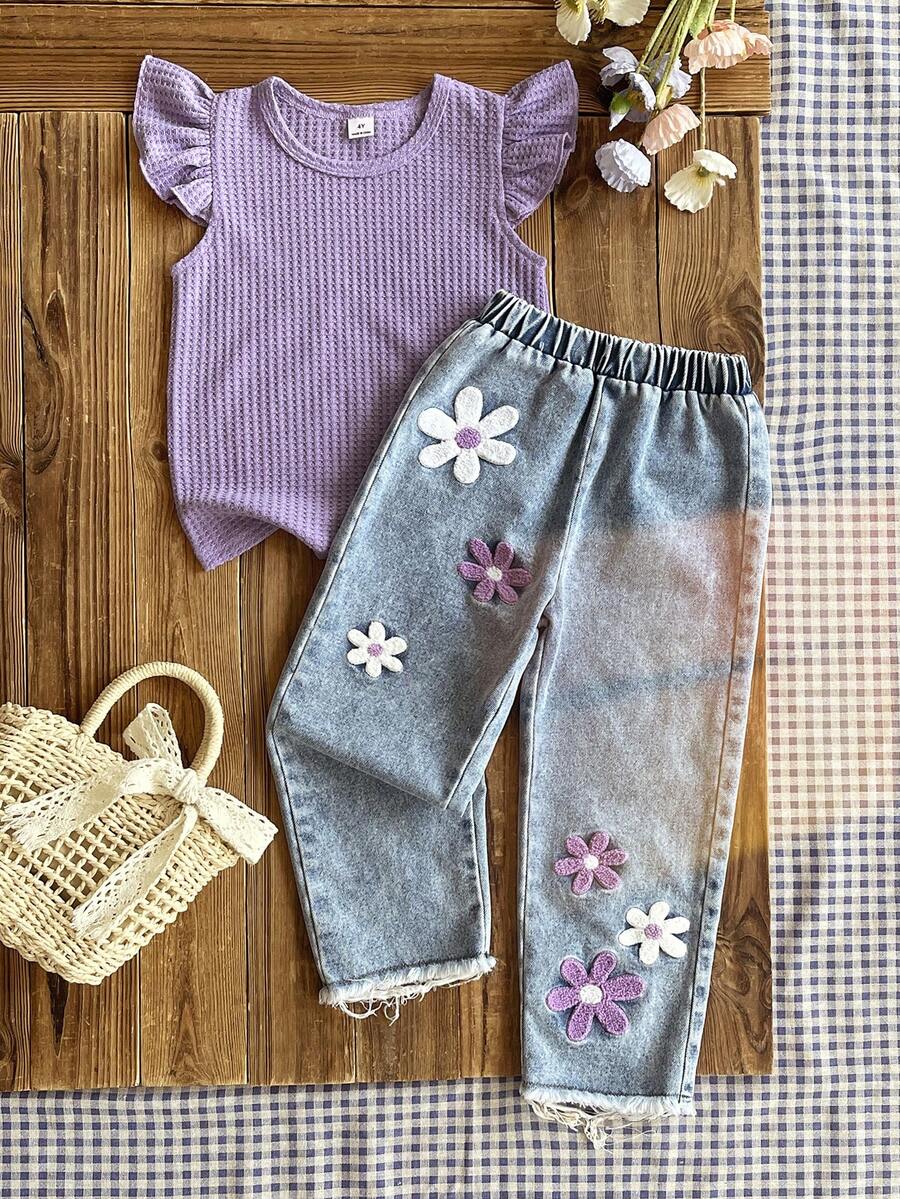 SHEIN Vintaside Kids 两件套少女夏季活力紫色荷叶袖上衣和牛仔裤,精致樱花刺绣装饰,简约设计,舒适百搭,适合外出、聚会和休闲居家穿着。 - 彩色 - 查看 1