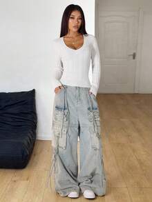 SHEIN PETITE Áo len cổ chữ V màu trắng dành cho nữ mùa thu đông, phong cách cổ điển Preppy Y2K, thích hợp mặc hàng ngày đi chơi, dự hội chợ thời Phục Hưng, câu lạc bộ. Áo len cổ chữ V sâu, áo dệt kim dài tay màu trắng. - trắng - Xem 4