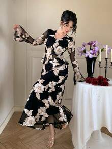 DAZY 女士优雅花卉V领喇叭袖套头衫和鱼尾裙两件套，春夏款 - 黑色 - 查看 8