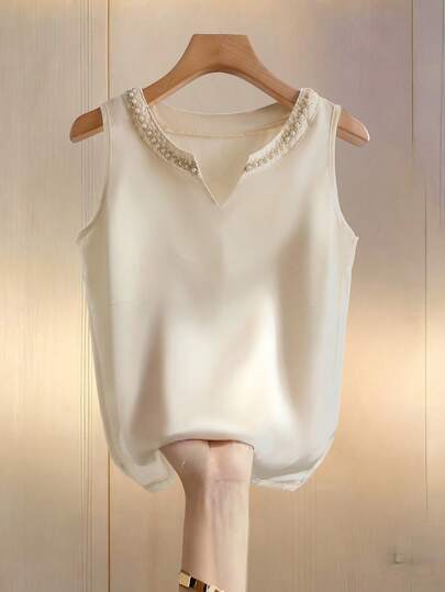 GlowEve Women's Solid Color Faux Pearl Decor V-Neck Sleeveless Elegant Blouse