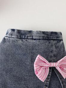 SHEIN Playful Pals 2 Stück/Set Baby Mädchen Frühling&Sommer Lässig Stil, einfaches ärmelloses Slip Top & Schleife Dekor Kurze Jeans - Pink - Übersicht 5