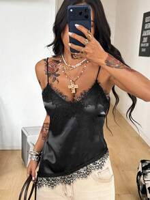 Coolane 女士春季街头风 Y2K 休闲时尚日常穿搭修身蕾丝拼接 V 领无袖背心 - 黑色 - 查看 5