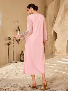 Al Najma 女士新款优雅重工刺绣领阿拉伯风格连衣裙 - 淺粉色 - 查看 7