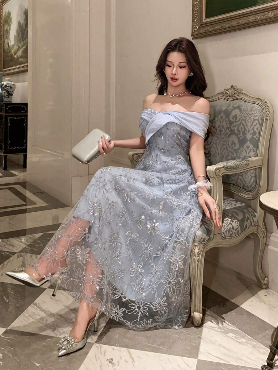 DAZY 女士优雅蕾丝拼接不对称露肩中长连衣裙，适合伴娘，夏季露肩吊带裙 - 藍色 - 查看 1