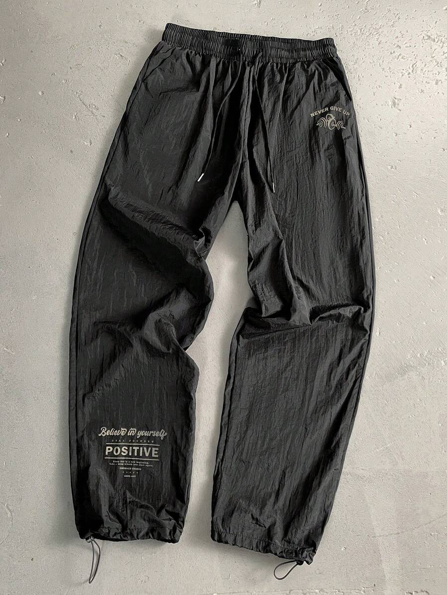 StoneGrade 男士标语印花抽绳裤脚运动裤，定制裤，钓鱼裤，宽松运动裤 - 黑色 - 查看 1