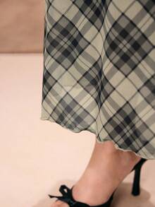 ROMWE PETITE Vestido largo ajustado con estampado de cuadros retro para mujeres - Verde - Ver 4