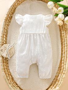 SHEIN 新生儿连体衣，缎面提花精致碎花图案，丝滑缎面面料，蕾丝边饰，短袖长裤款式，适合夏季、派对、度假、外出、拍照等场合，柔软宽松，舒适甜美，优雅大方。 - 白色 - 查看 4