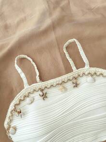 SHEIN 3件套女童可爱泳衣套装，含网纱围巾，时尚设计，款式端庄，适合海滩、游泳、度假、夏季穿着。 - 米色 - 查看 3