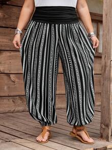 SHEIN CURVE+ Curve 尺码 US22 音乐节、海滨度假、波西米亚风女士条纹弹力腰宽松哈伦裤，休闲度假风 - 黑色 - 查看 4