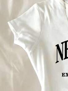 SHEIN 1 buah Crop Top Lengan Pendek Pas Badan, Motif Huruf Hitam, Gaya Minimalis Serbaguna untuk Remaja Putri, Cocok untuk Musim Panas, Musim Gugur, dan Kembali ke Sekolah - Putih - View 4