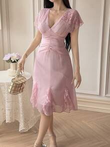 Feyla 女士花卉亮片荷叶边袖优雅连衣裙 - 粉色 - 查看 4