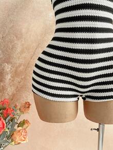 Soleia Bộ jumpsuit nữ kiểu dáng thường ngày, gợi cảm, khoét lưng, buộc nơ, cổ yếm, thích hợp cho đi biển, du thuyền, nghỉ mát thành phố, du lịch, tiệc trà chiều, dã ngoại. - Đen và trắng - Xem 5