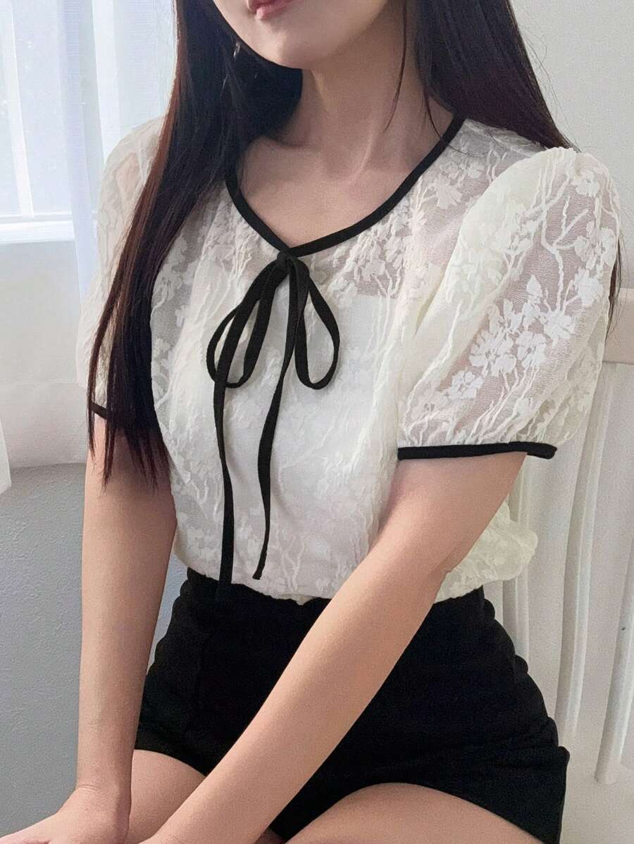 FRIFUL Women's Spring/Summer Short Sleeve Contrast Color Drawstring Bow Tie Loose Casual Sexy Versatile T-Shirt Golf White - White - View 1